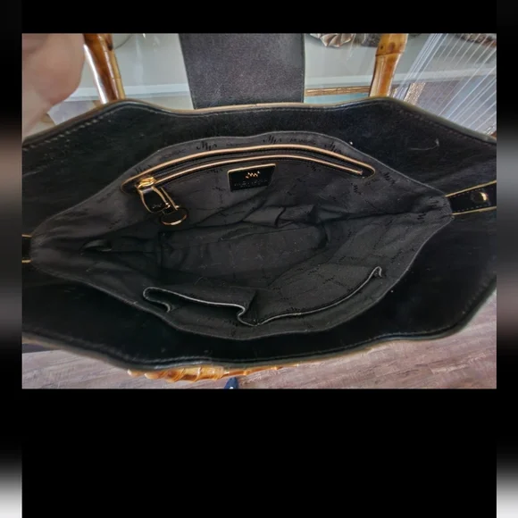 Monsac Women's Black Leather Purse Hangbag w/ Bamboo Handles - Picture 7 of 9